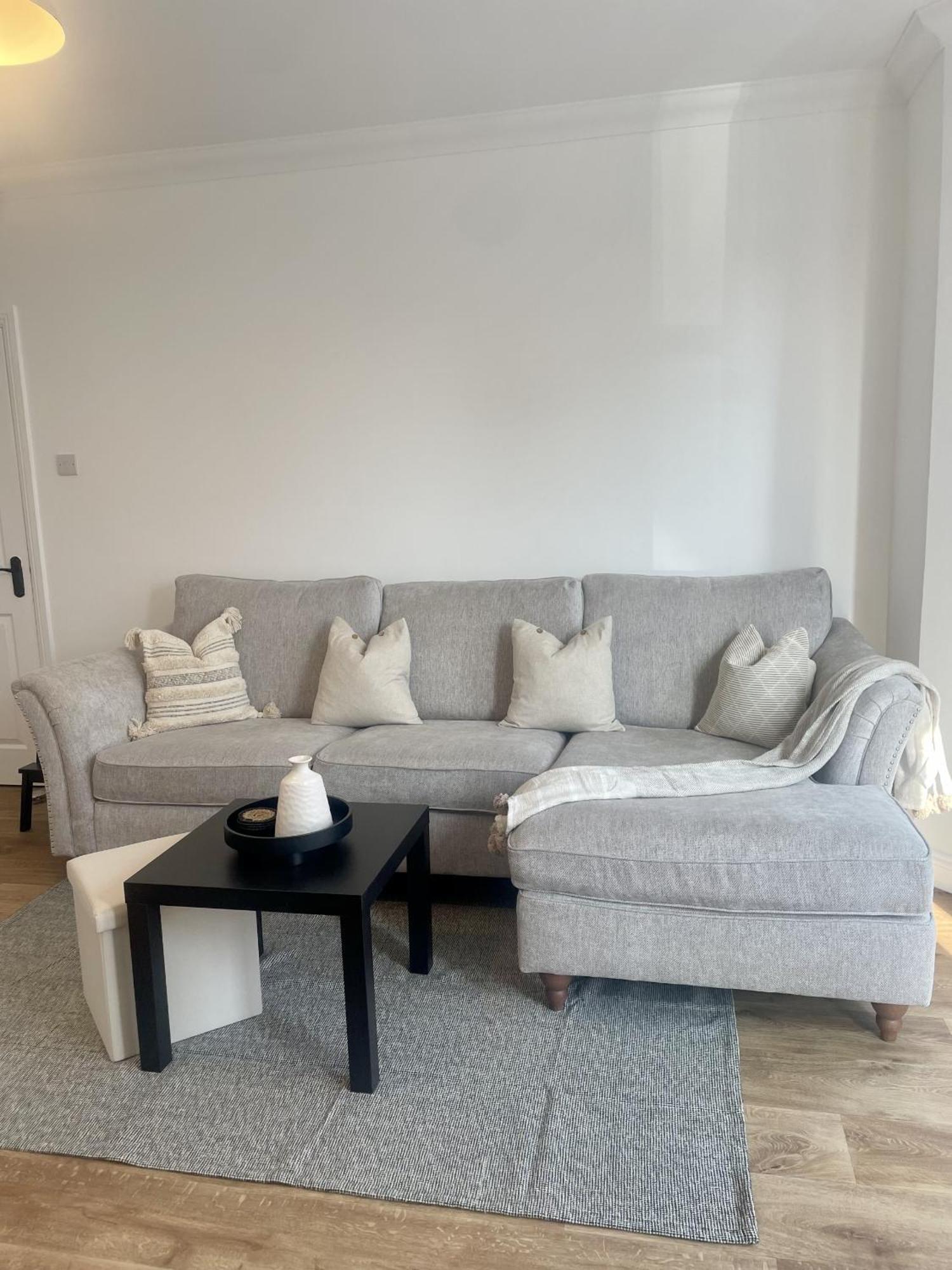 New Apartment In Town Centre บอร์นมัธ ภายนอก รูปภาพ